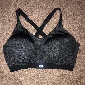 VS Sports Bra NWOT 34DD